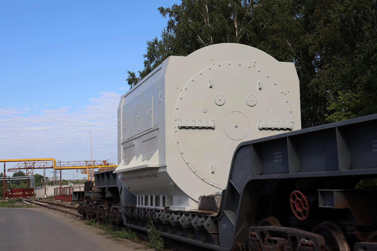 НПО «ЭЛСИБ» отгружает второй турбогенератор на Владивостокскую ТЭЦ-2 